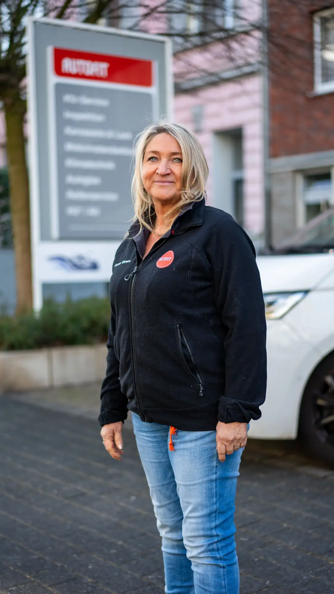 Jasmin Ehreke, Büro & Kundenannahme bei Autocentrum Ehreke